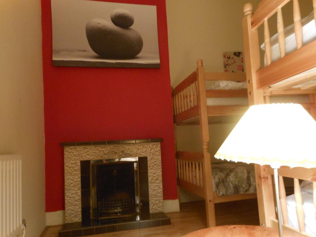 Loughcrew Megalithic Hostel Millbrook الغرفة الصورة